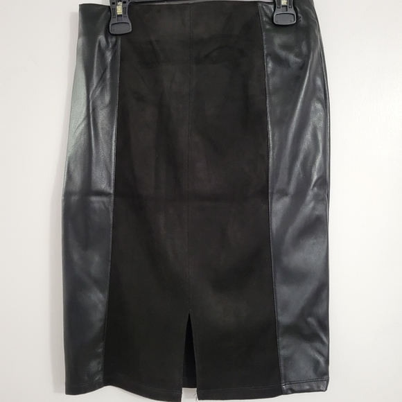 Faux leather and suede skirt - Picture 4 of 5
